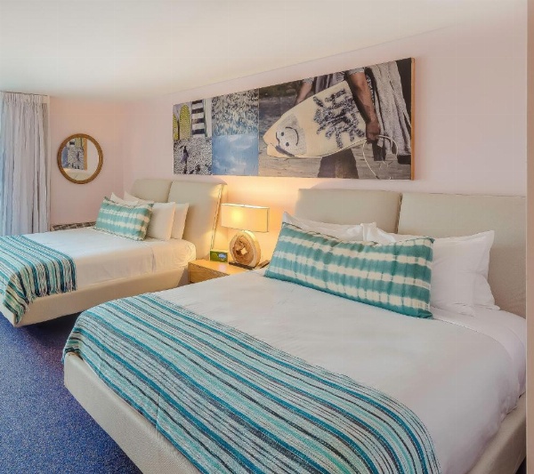 Plunge Beach Hotel image 11